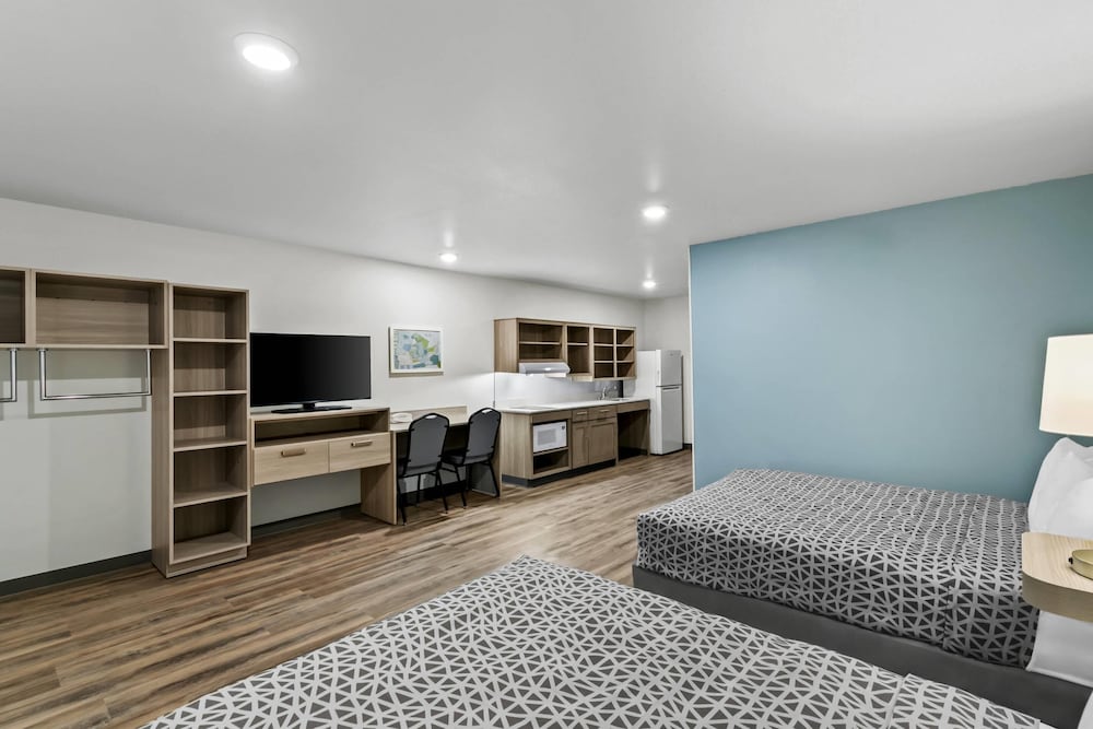 WoodSpring Suites Anderson North I-85 33/58
