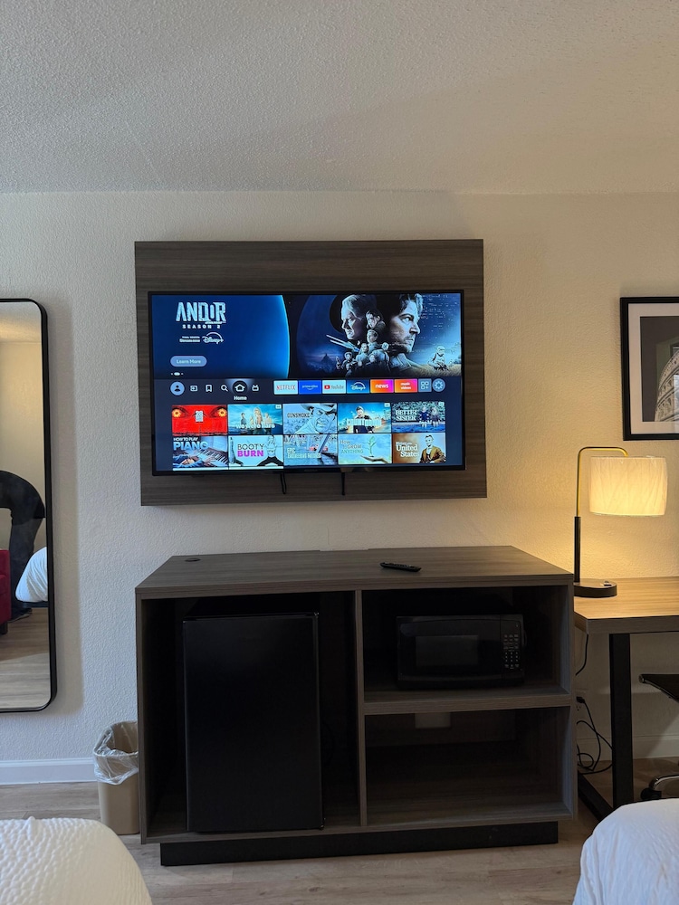 Ramada by Wyndham Lumberton NC North 55/60