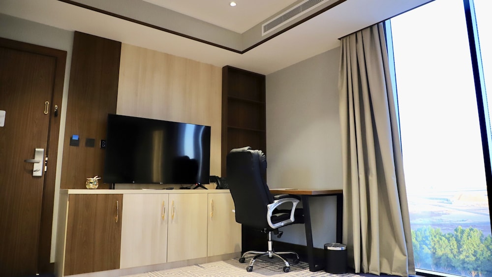 Five Seasons Hotel 42/50