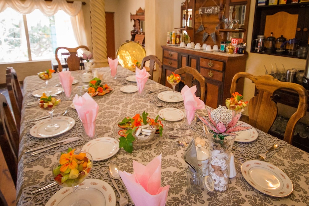 Homestead B & B 31/50