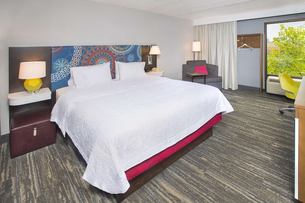 Hampton Inn Suites Annapolis 18/39