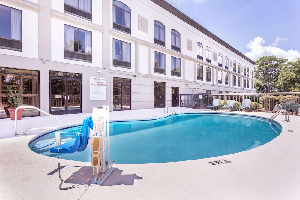 La Quinta Inn & Suites by Wyndham-Albany GA 3/31