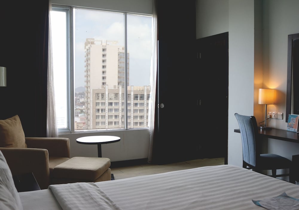 Kings Hotel Nagoya Batam 31/50
