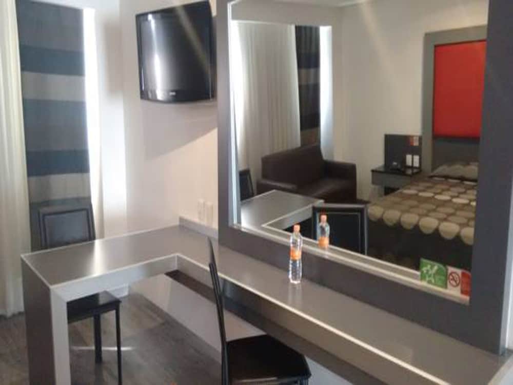 Hotel Atenas Plaza 26/37