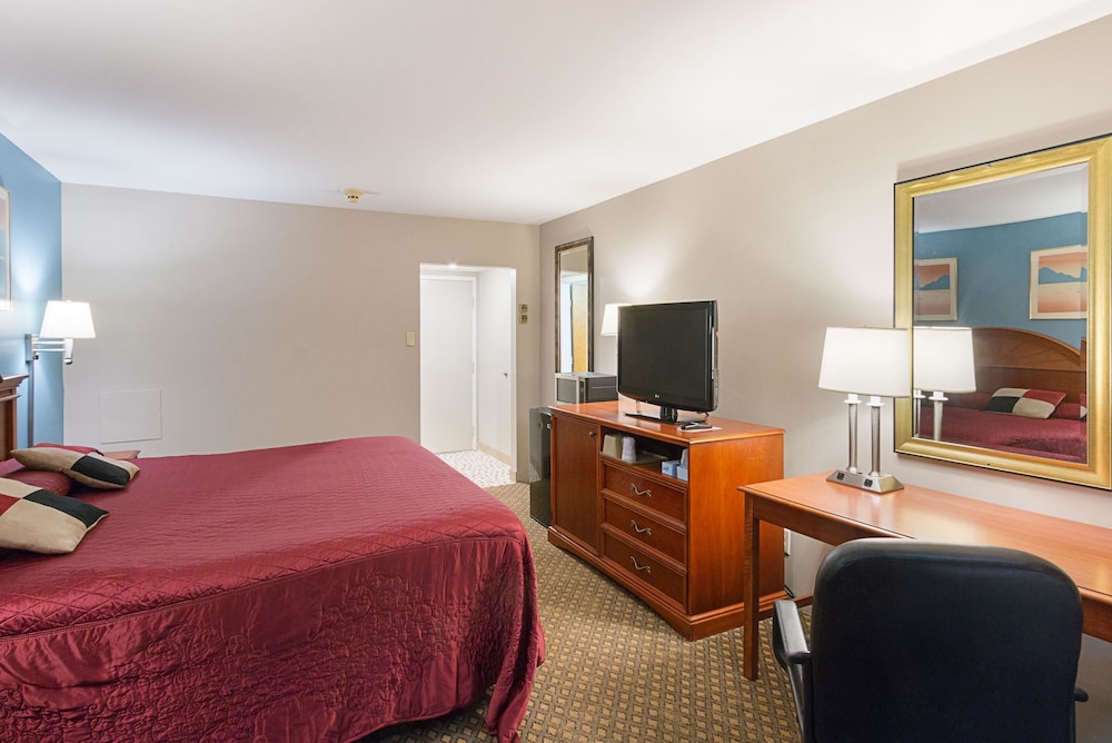 Rodeway Inn Milford - I-84 25/38