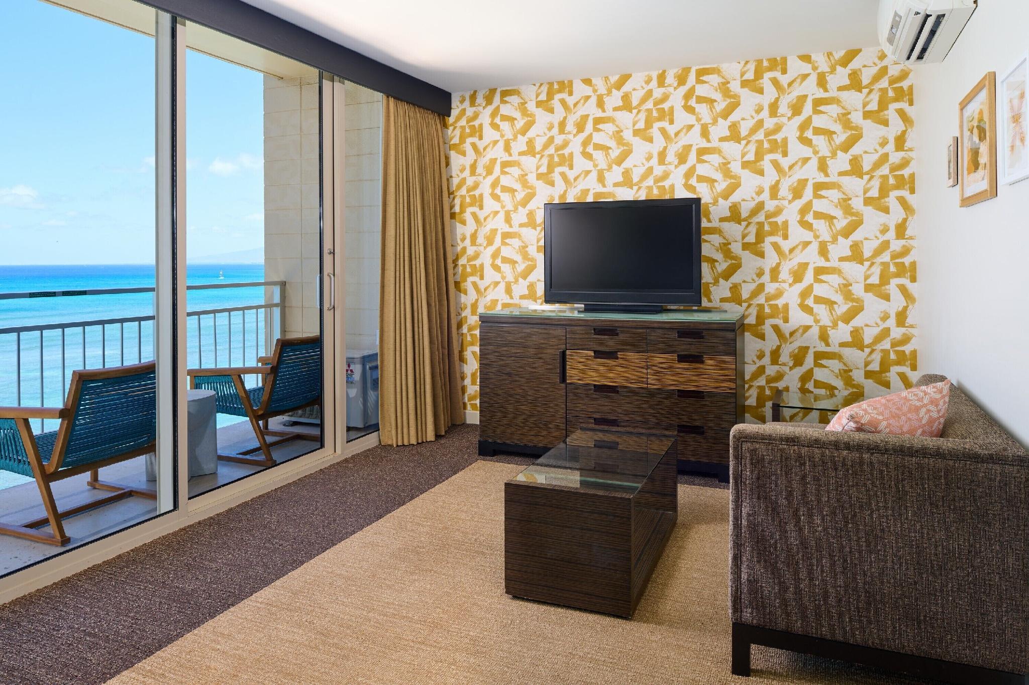 Room, Ocean Front