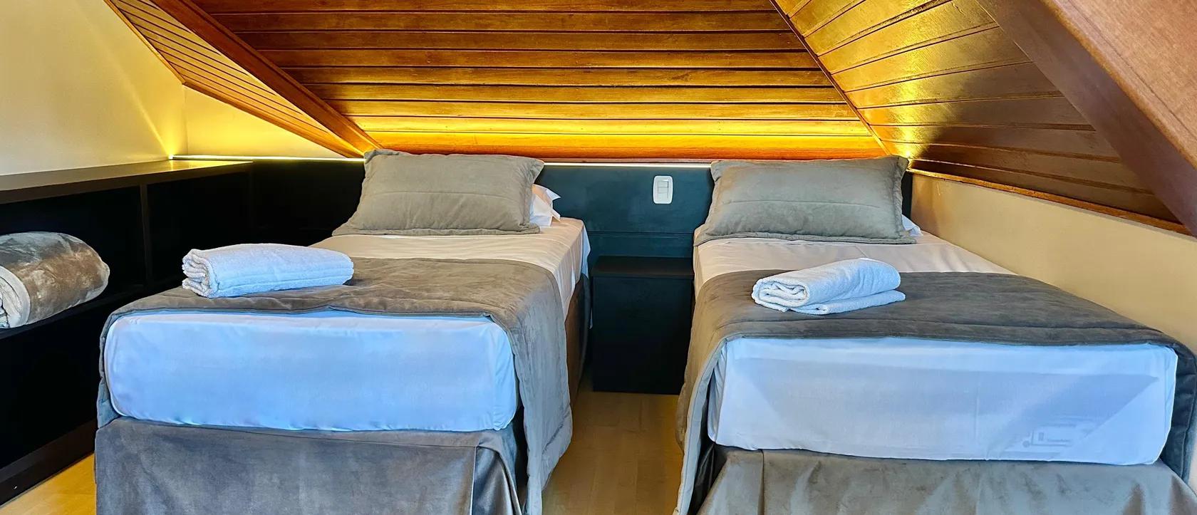 Luxury, Suite, Quadruple, Side View