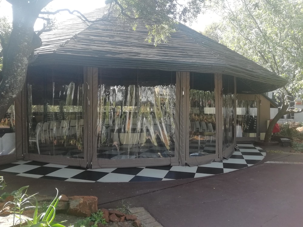 Thaba Eco Hotel 1/47