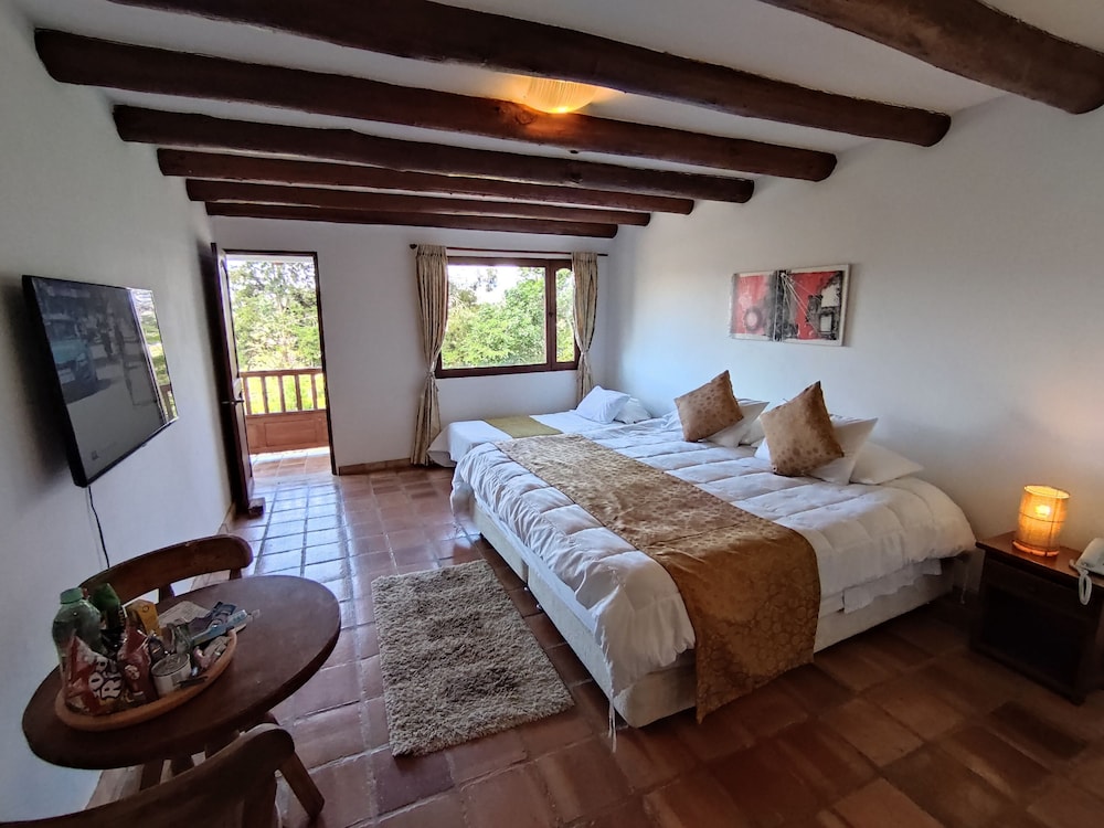 Casa de Campo Hotel 15/35