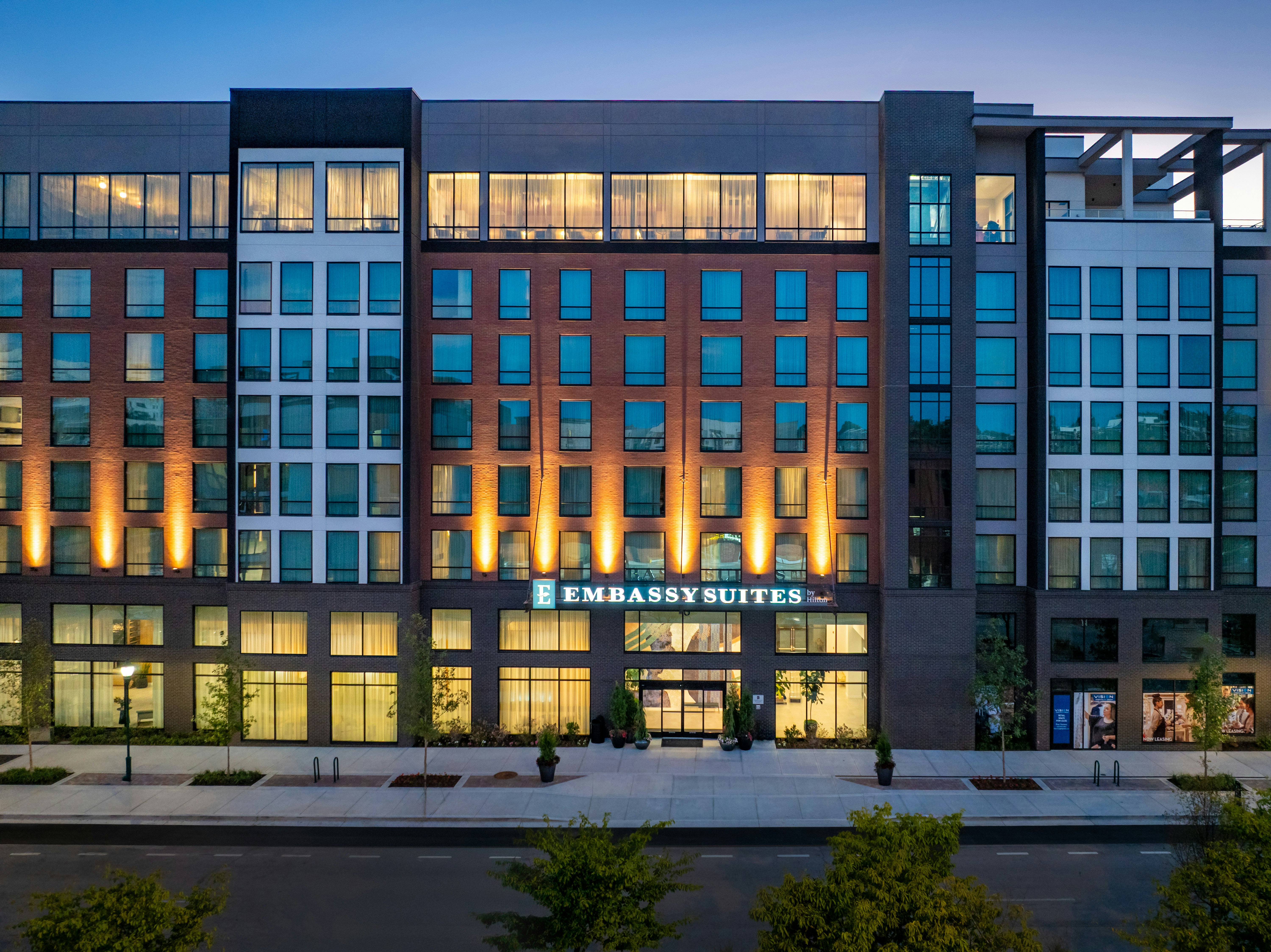 Embassy Suites by Hilton Chattanooga Downtown 5/51