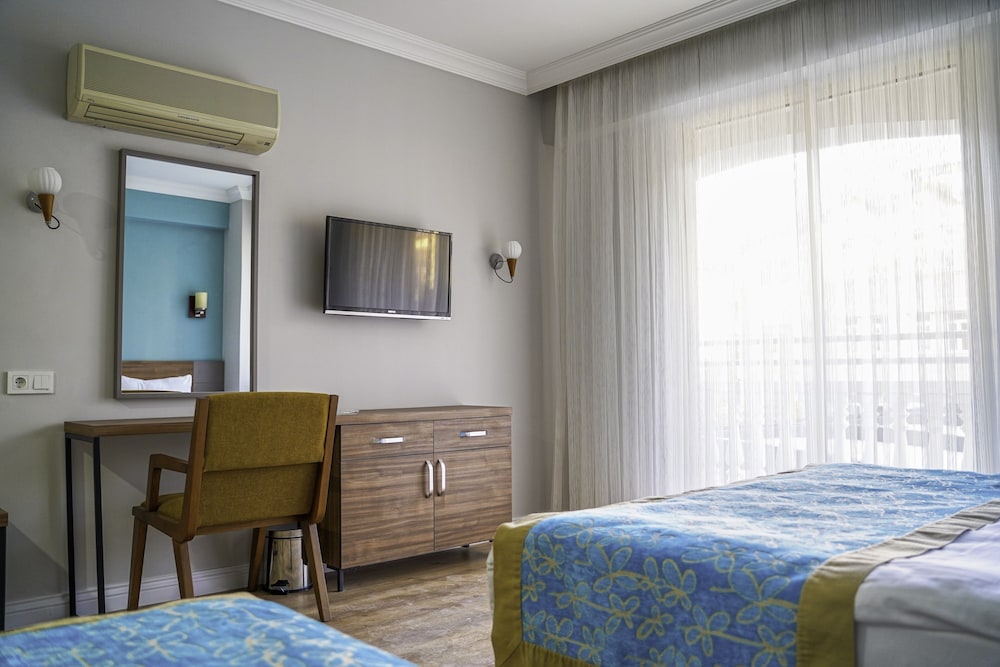 Side Village Hotel 29/46