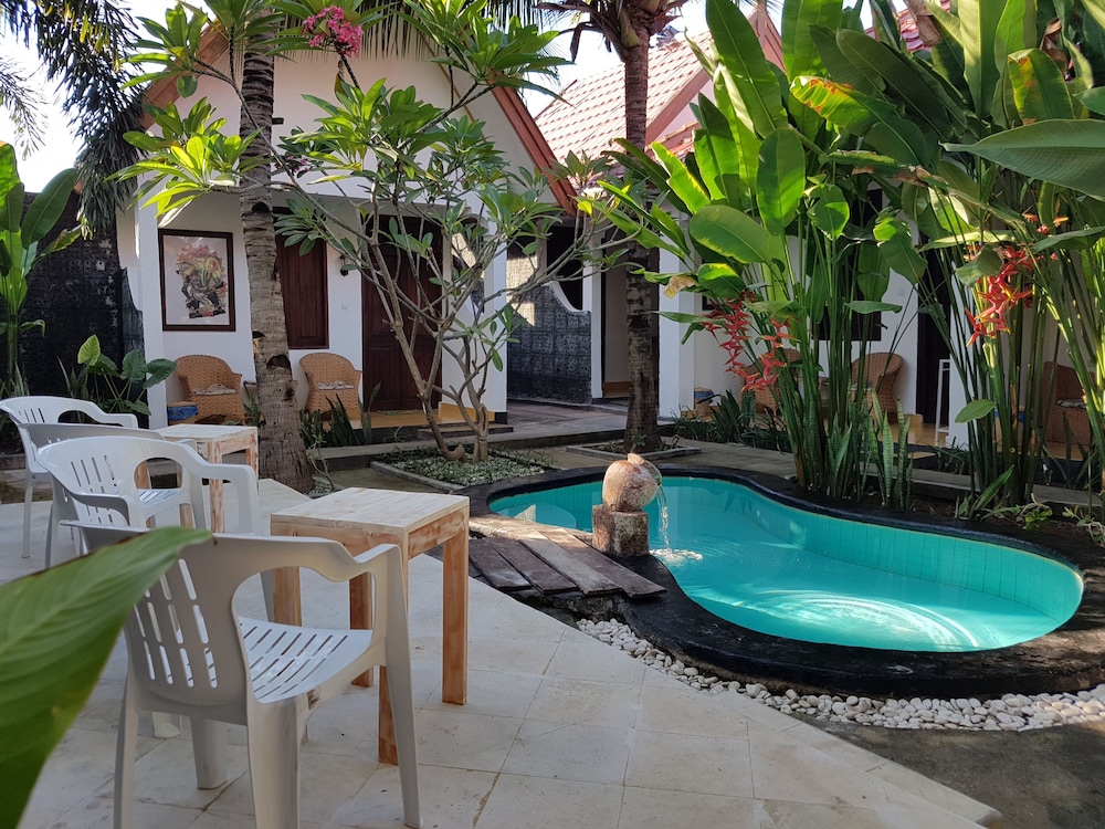 Gili Bagaz Cottages 4/46