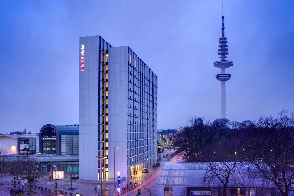 Intercityhotel Hamburg Dammtor 4/59