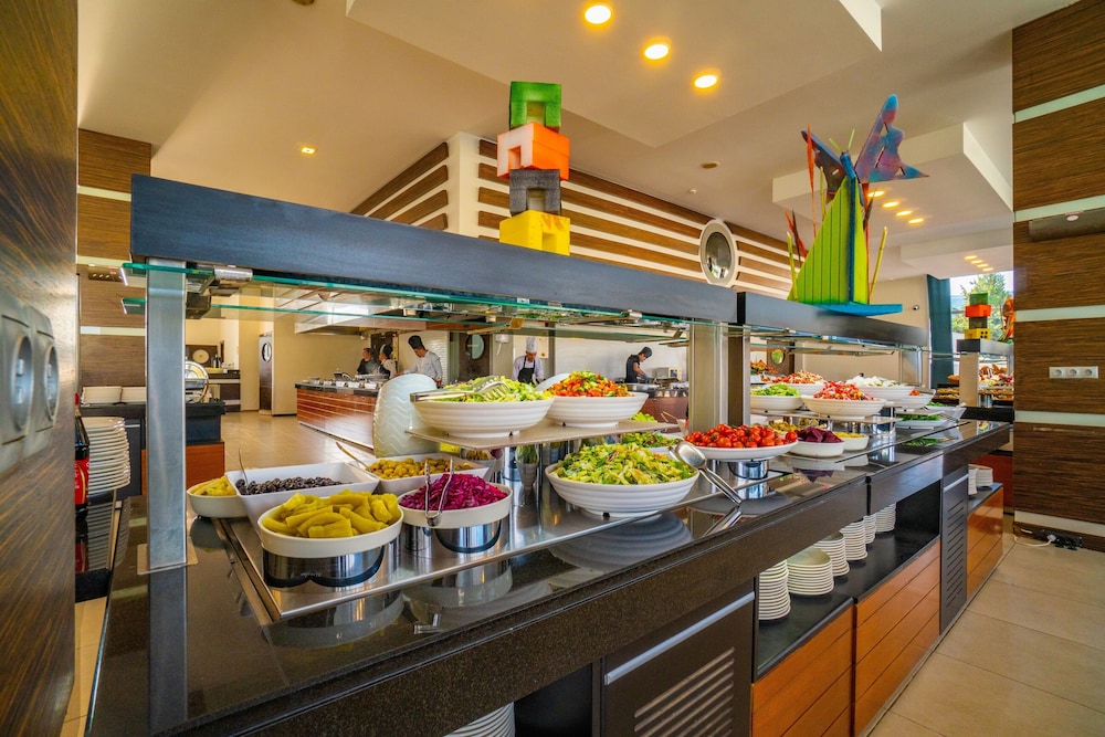 Karya Family Resort 75/88