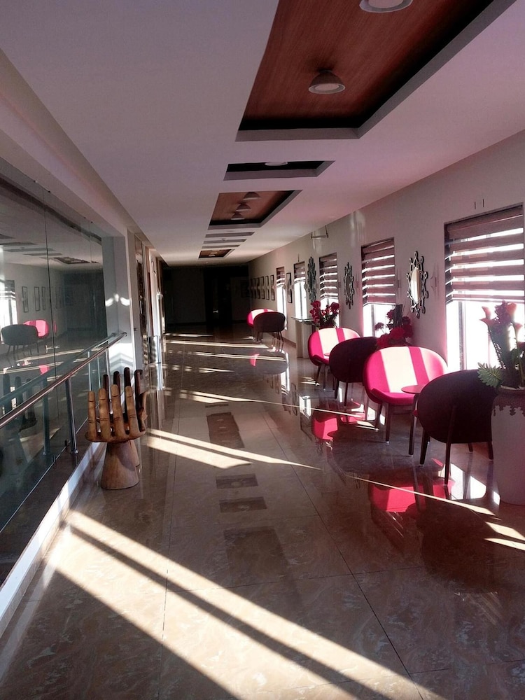Club Mahindra Dwarka 13/29