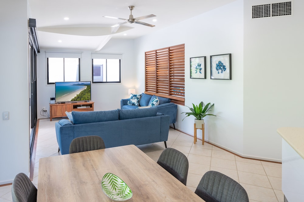 Saltwater Luxury Apartments 23/40