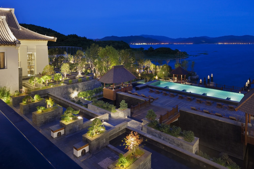 Park Hyatt 39/50