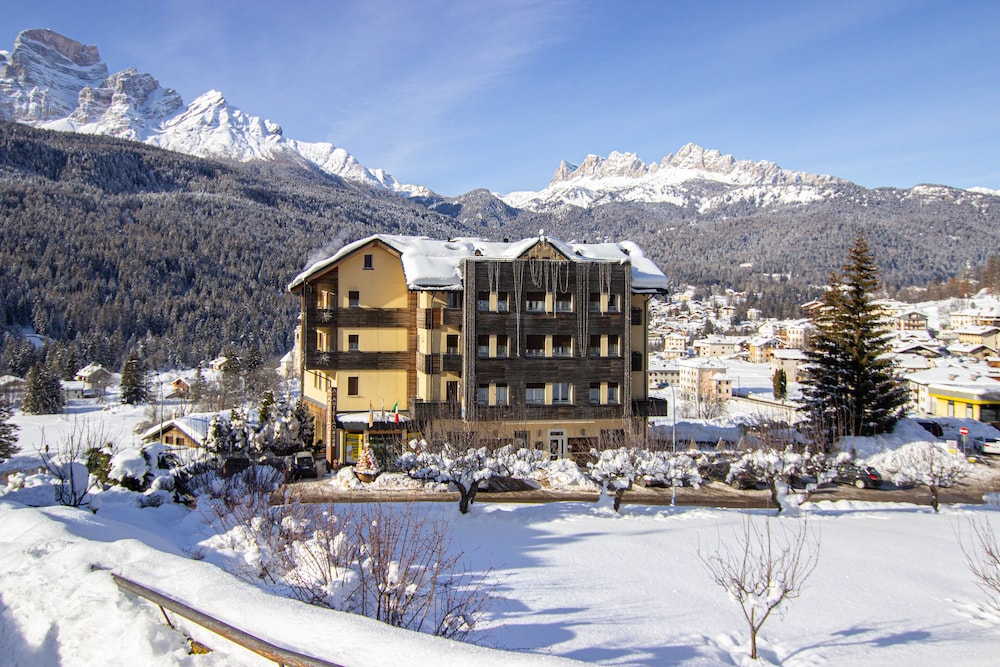 Hotel Antelao Dolomiti Mountain Resort 1/66