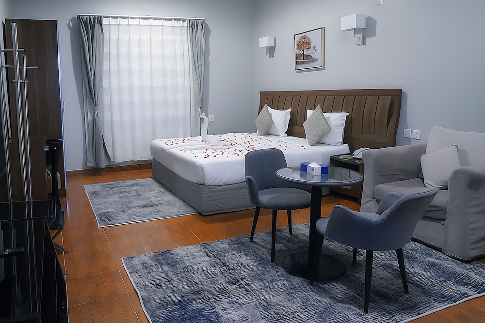 Al-Mawasem Al-Arbaa Serviced apartments 77/94