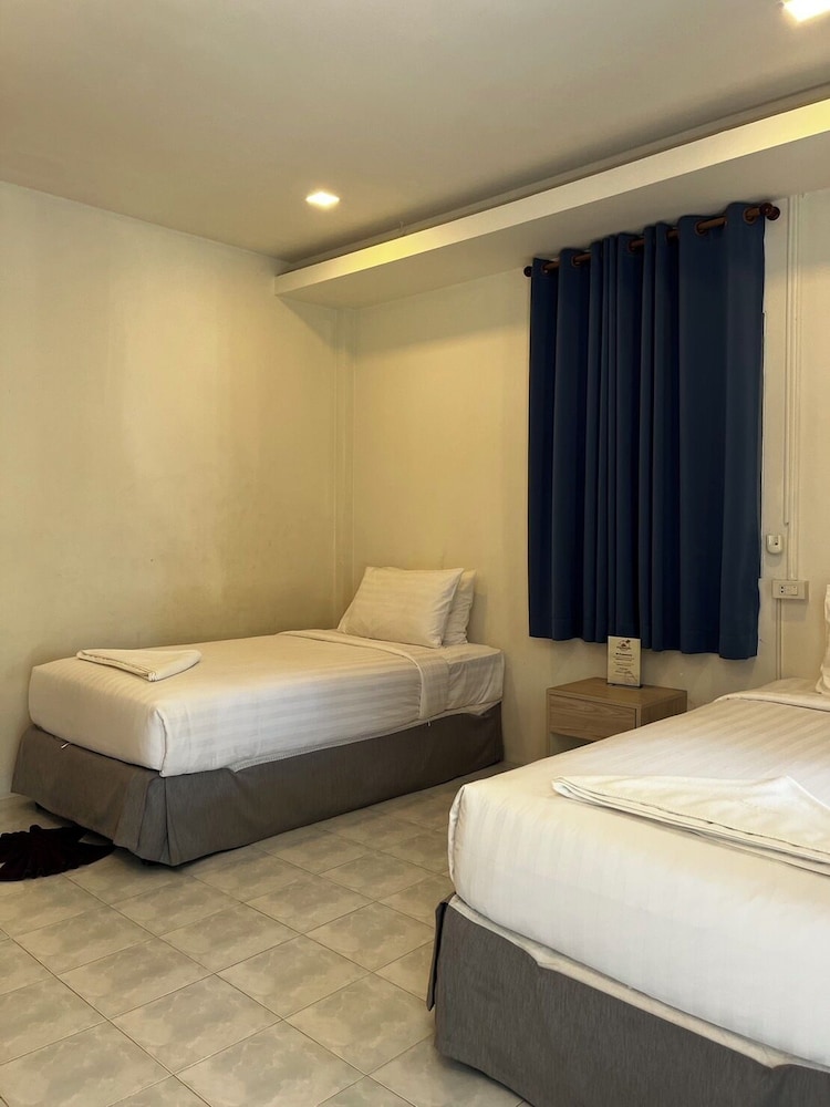Sunset Beach Villas 29/50