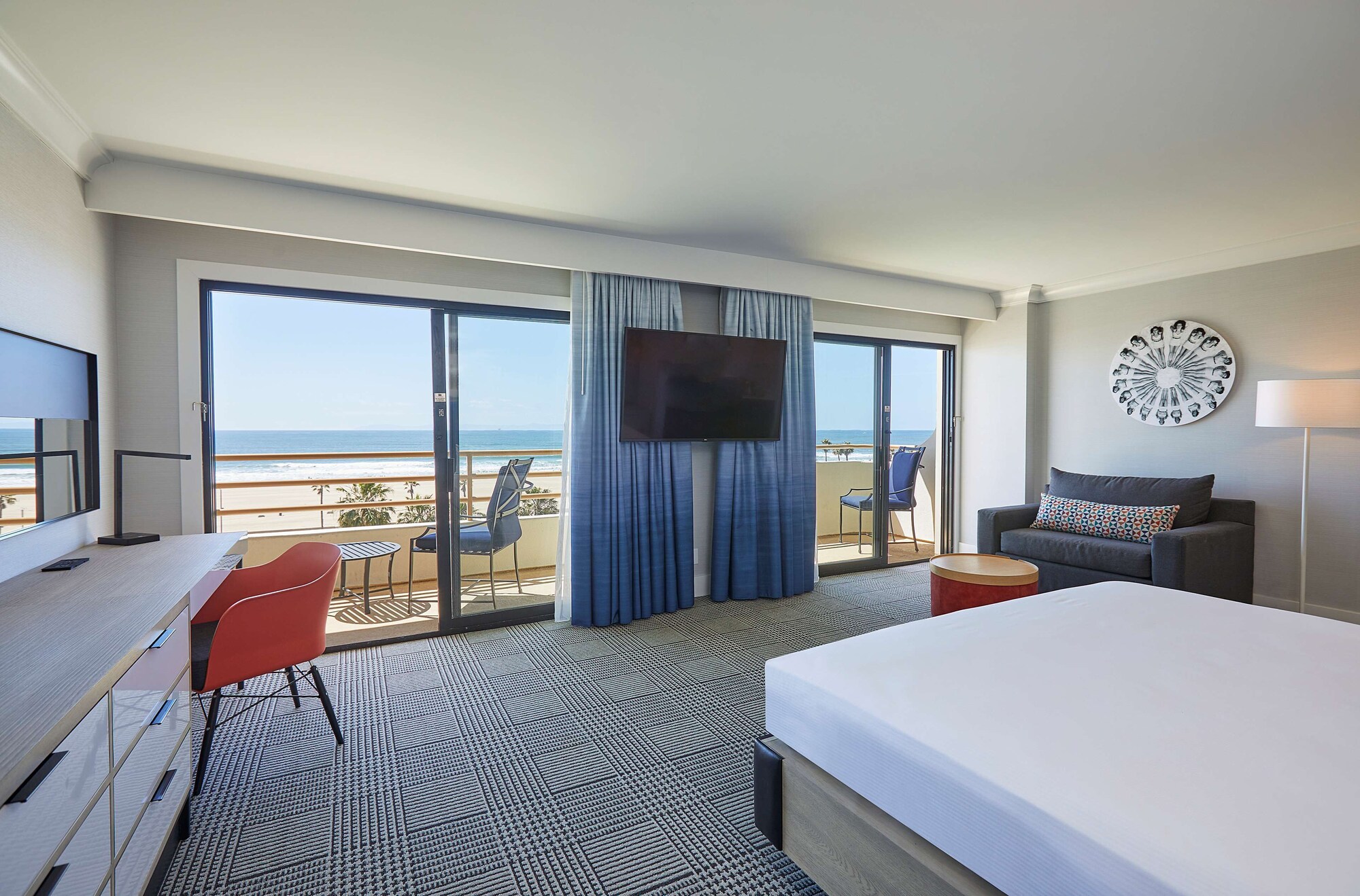 Tower, Huntington, King Bed, Ocean Front
