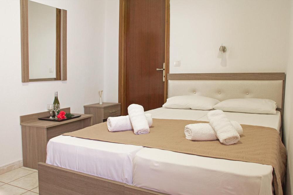 Christina Hotel 17/50