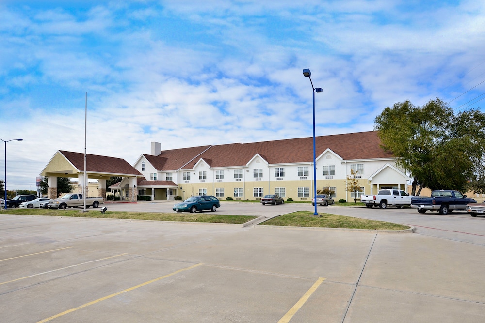 Motel6 North Richland Hills, TX - NE Fort Worth in NORTH RICHLAND HILLS - TX