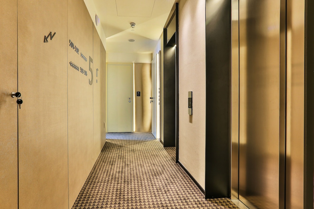 Hotel Kalos 44/64