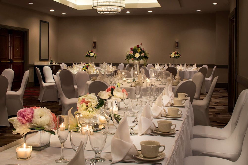 Doubletree By Hilton Hotel Largo-Washington Dc 52/57