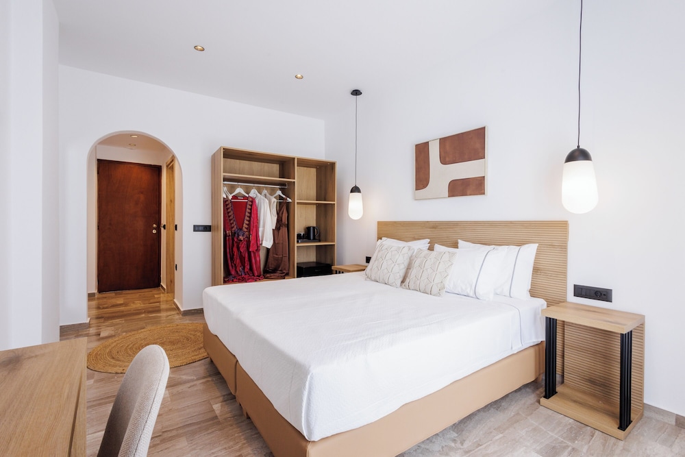 Areti Hotel 8/49