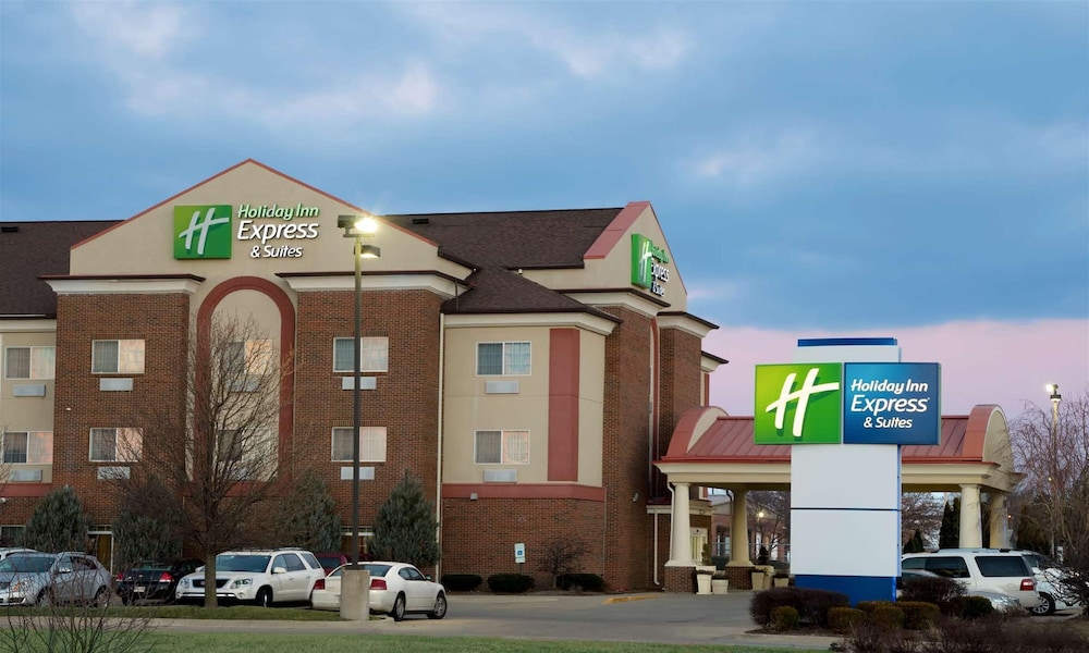 Holiday Inn Express Hotel And Suites Danville 1/43