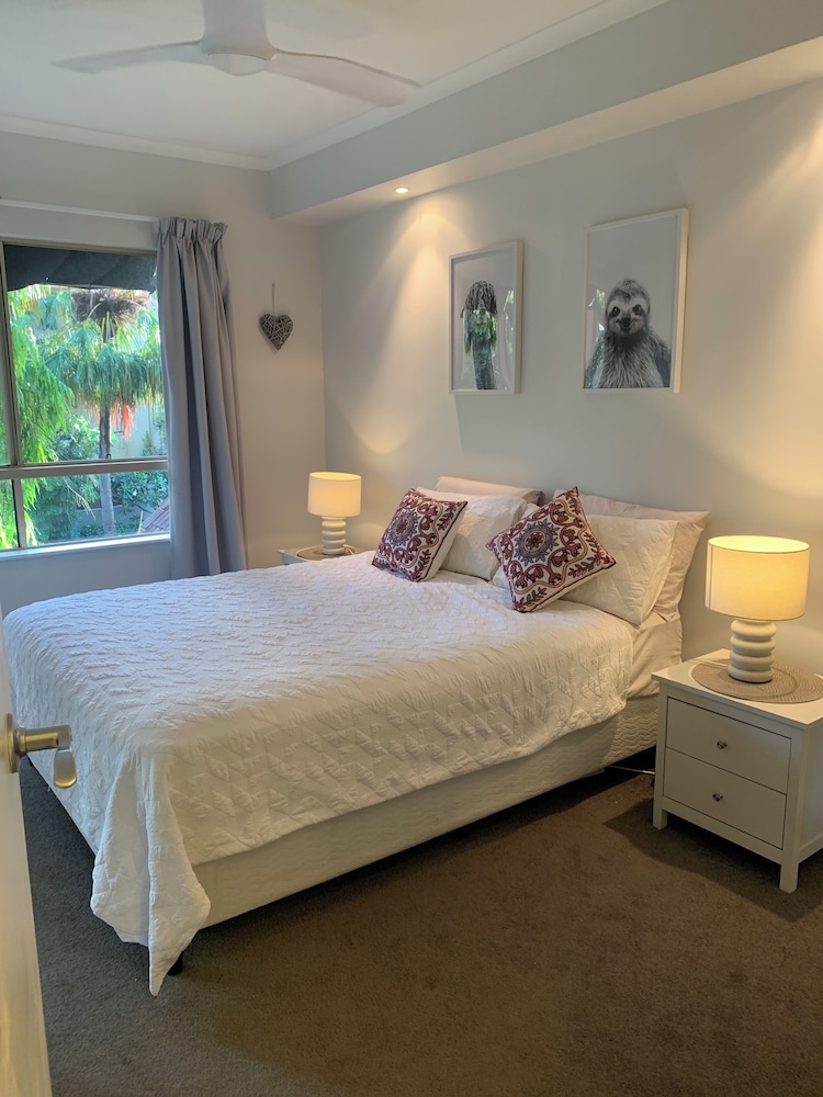 2 BEDROOMS, FAMILY