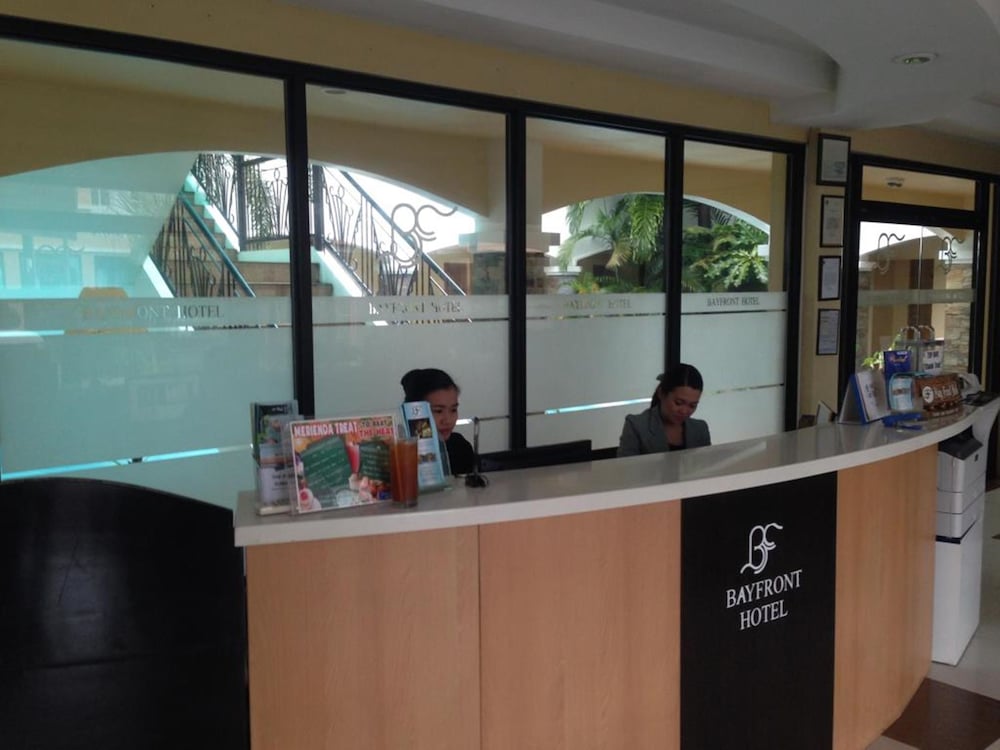 Bayfront Hotel Subic 6/41