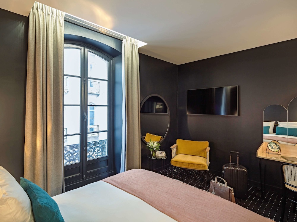 Mercure Nantes Centre Passage Pommeraye 23/28