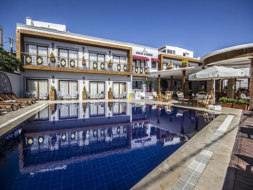 Akkan Beach Hotel 3/68