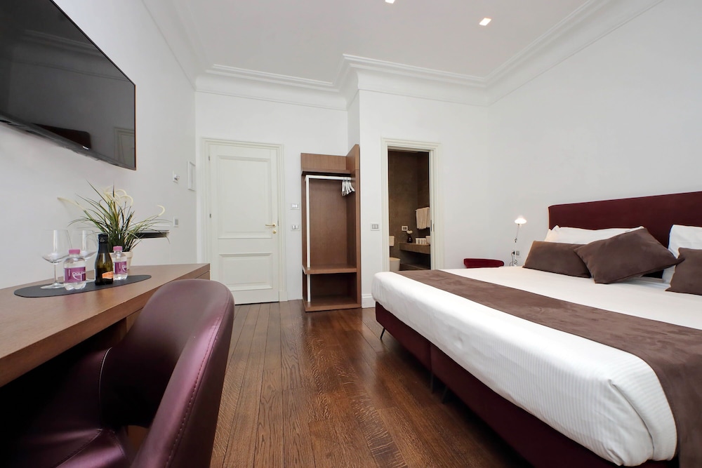 Youroom Carrozze 7/50