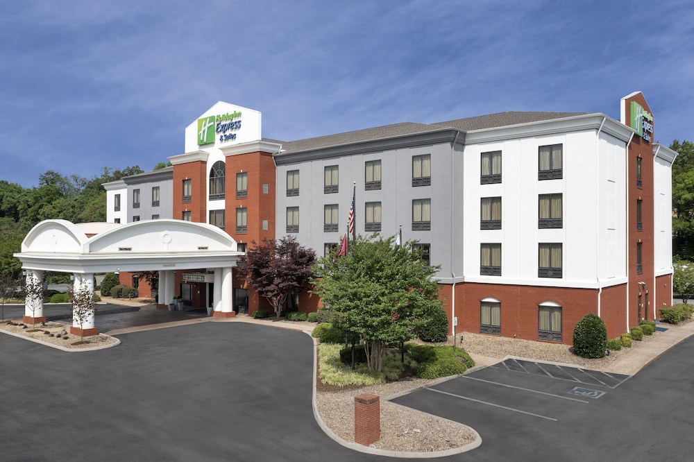 Holiday Inn Express Hoteland Suites Knoxville-Clinton 4/65