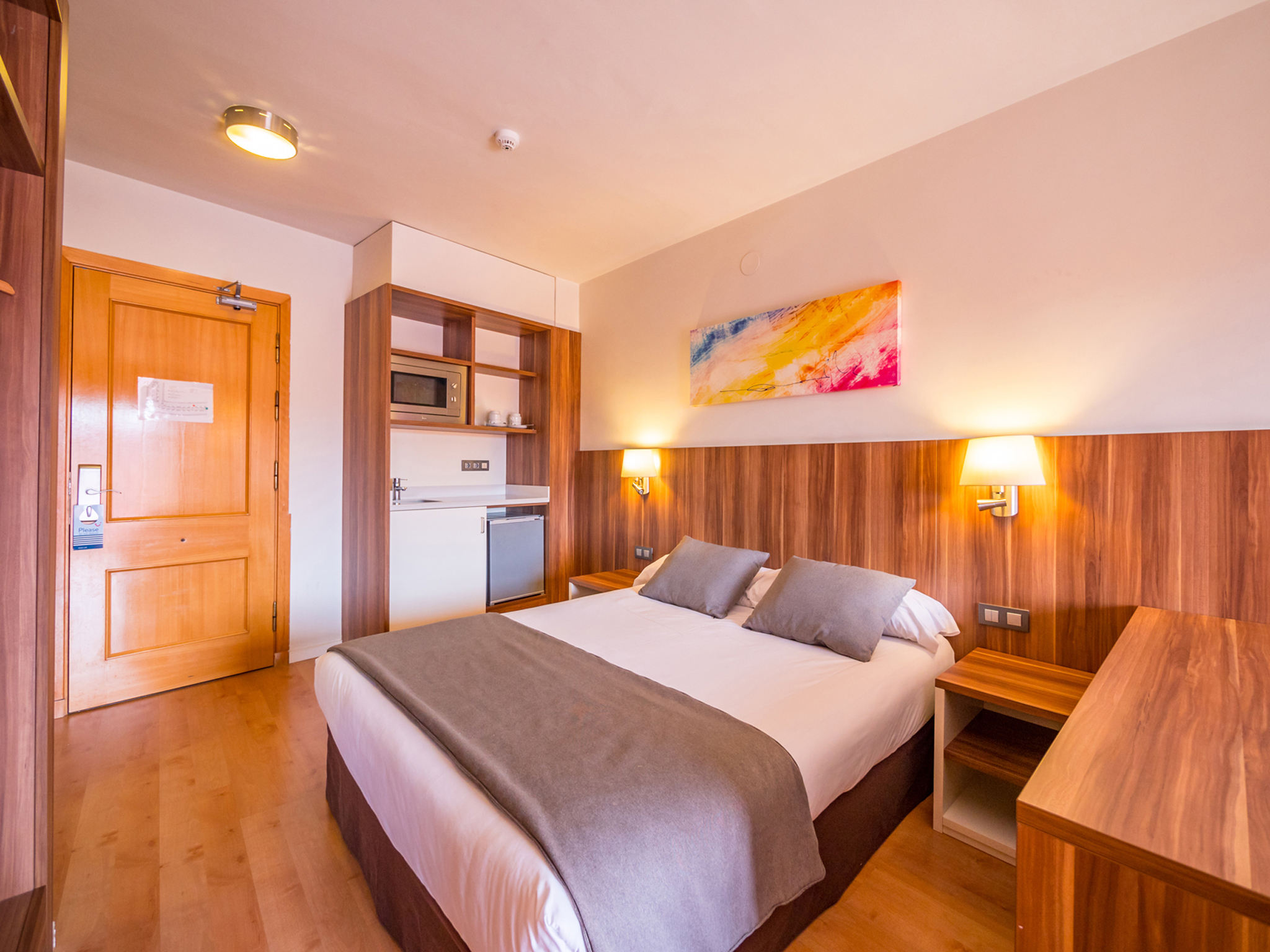 FAMILY SUITE, POOL VIEW