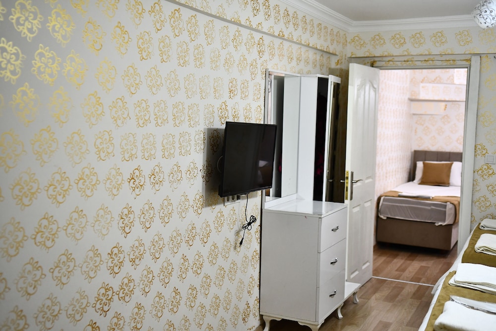 Ada apartment 35/50