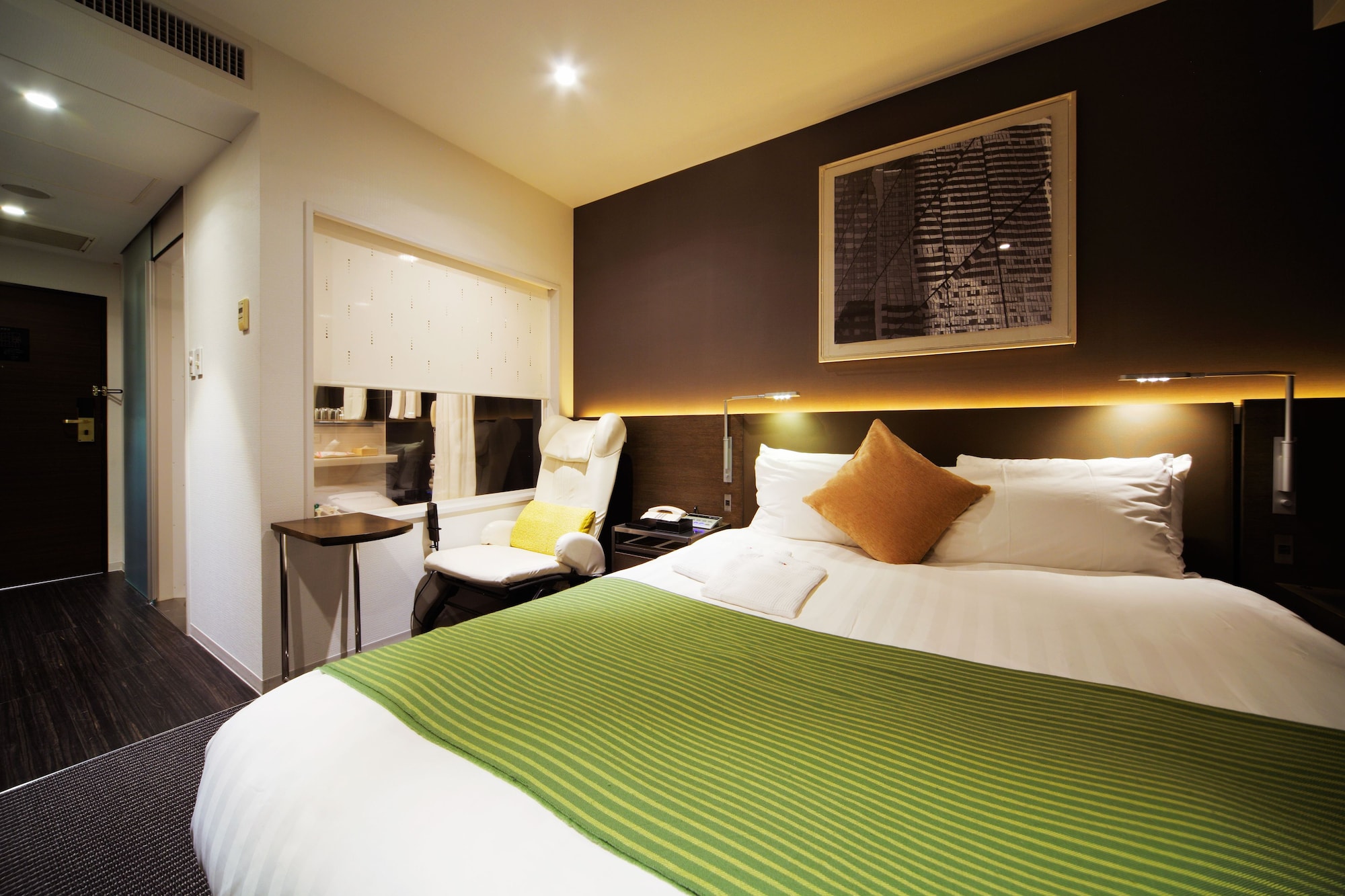 Premium, Queen Bed