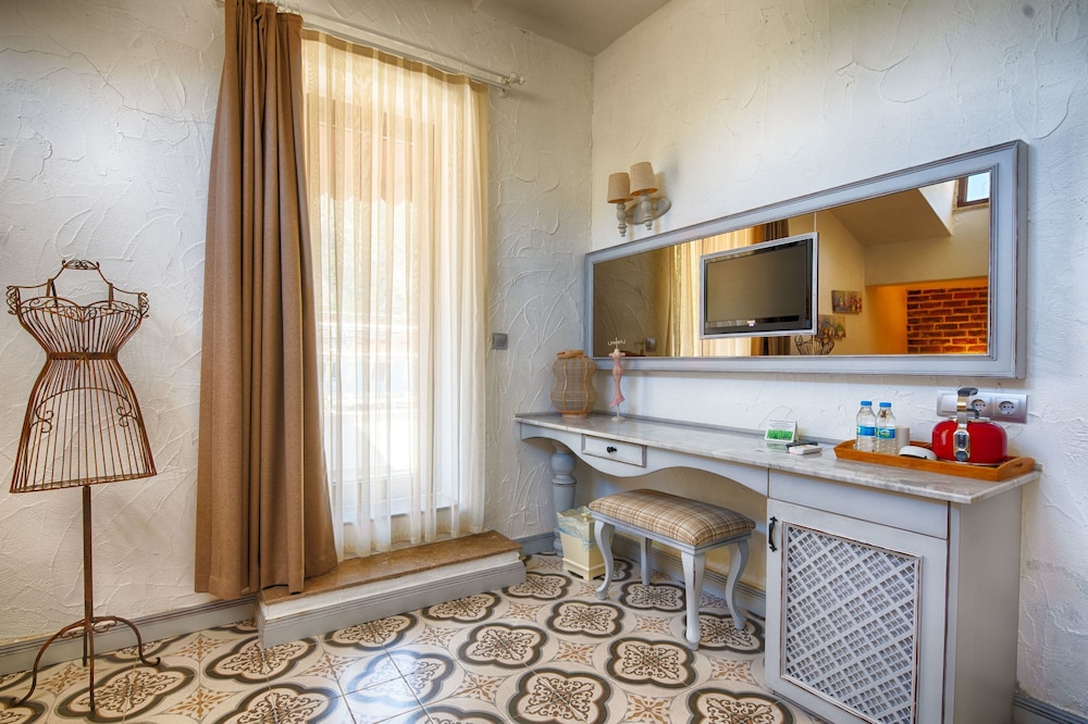 S3 HOTELS ORANGE 51/68