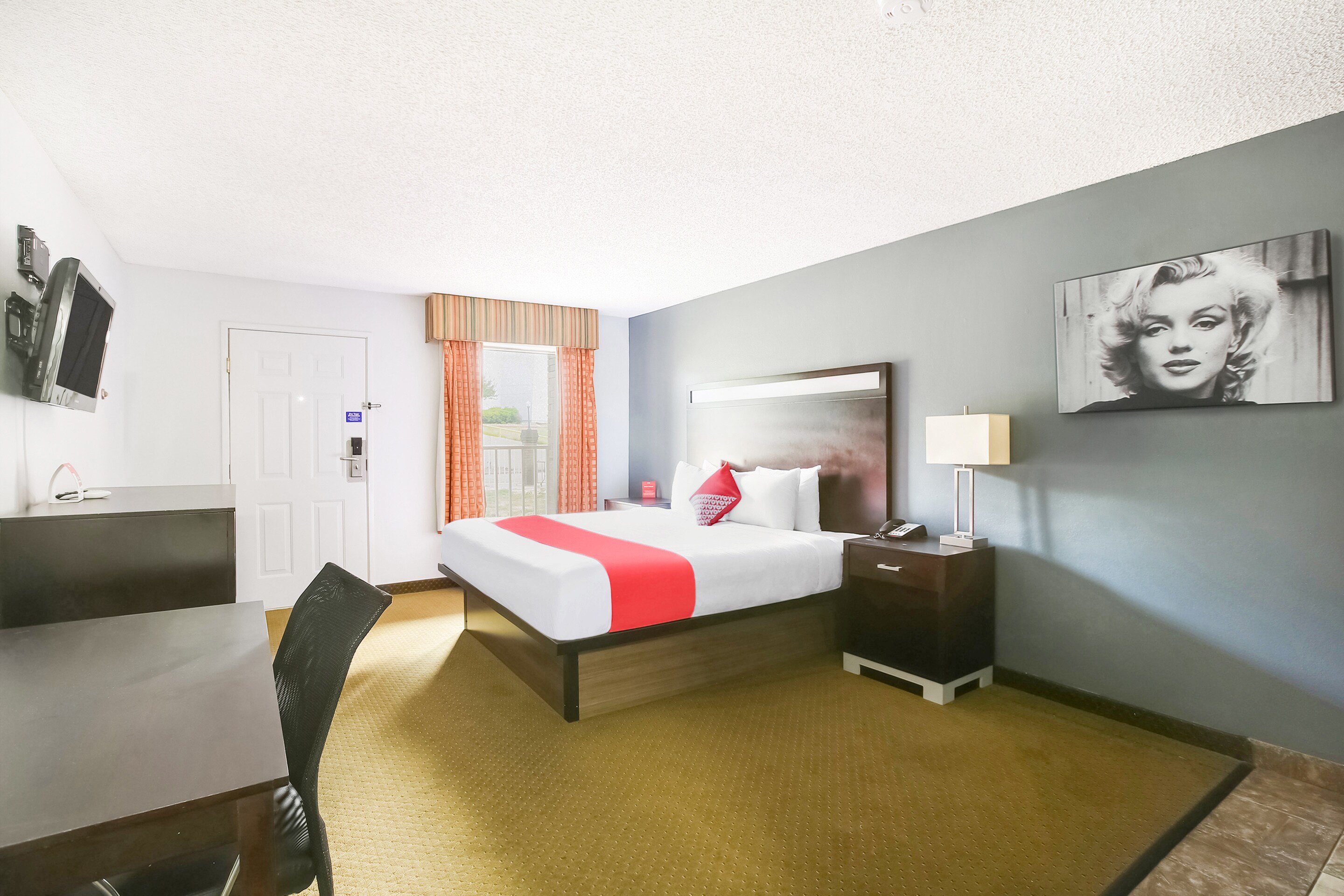 OYO Hotel Texarkana Trinity AR Hwy I-30 37/52