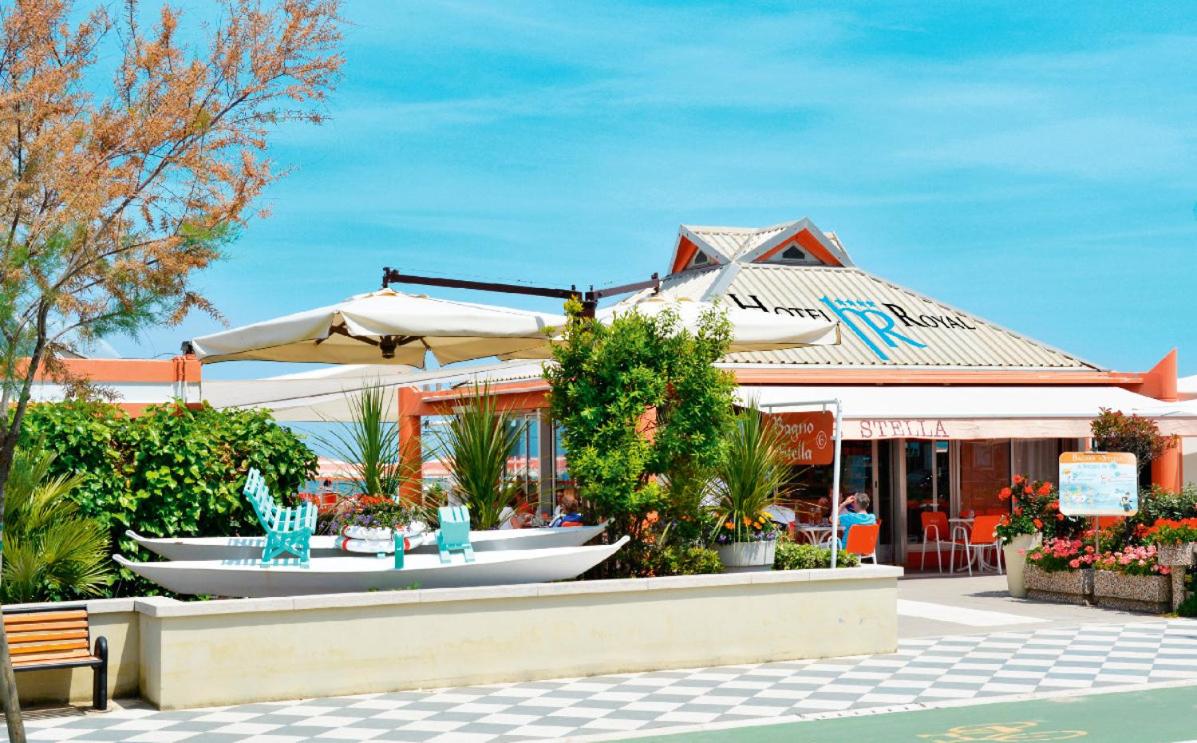 Hotel Royal 2/50