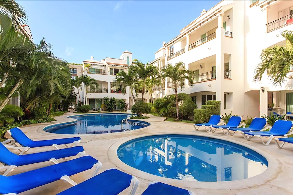 Gaviotas II Condo Hotel 5/39