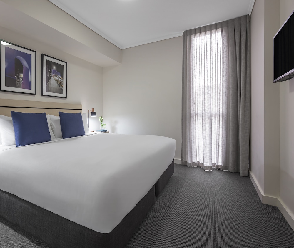 2 Bedrooms, Apartment, King and Queen Bed