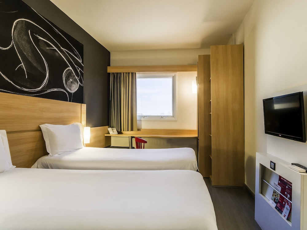 Ibis Uberaba 14/46