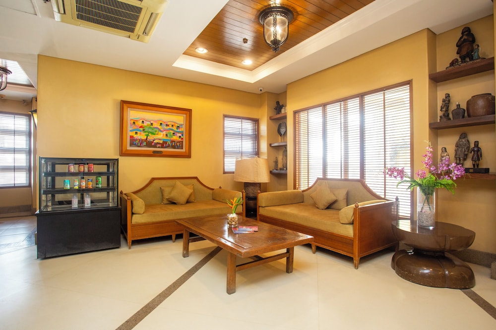 Crown Regency Prince Resort 22/35