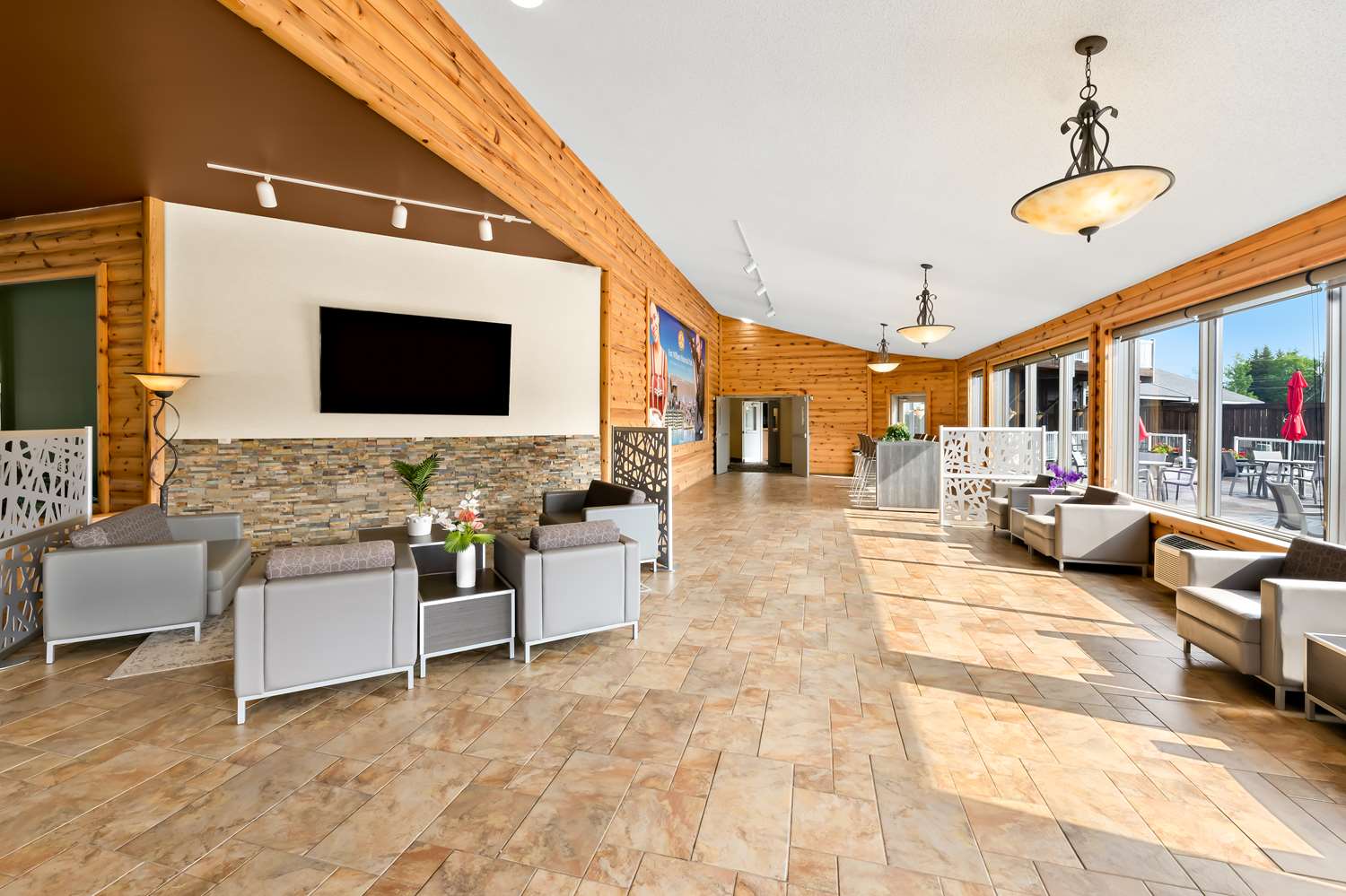 Best Western Plus Norwester Hotel and Conference Centre 13/35