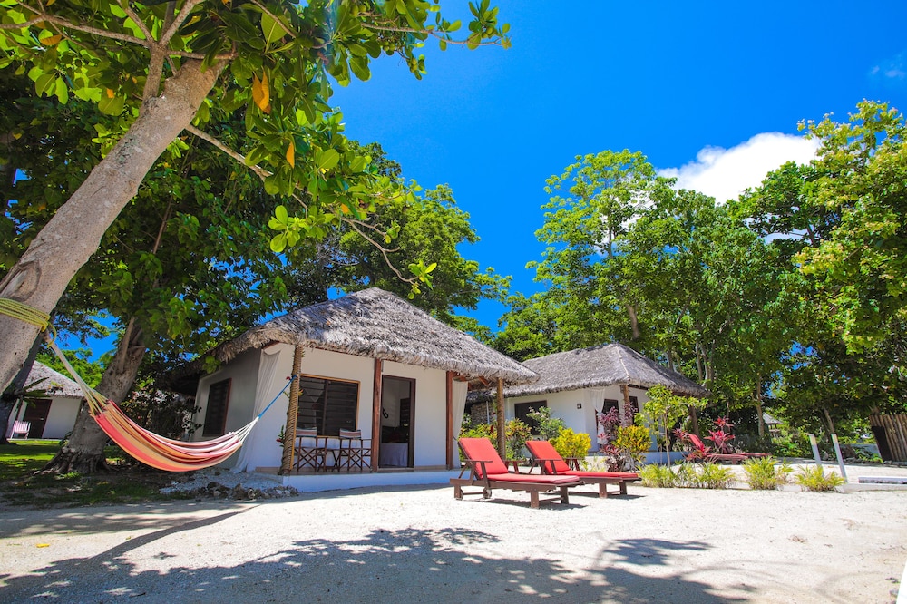 Coco Beach Resort 49/66
