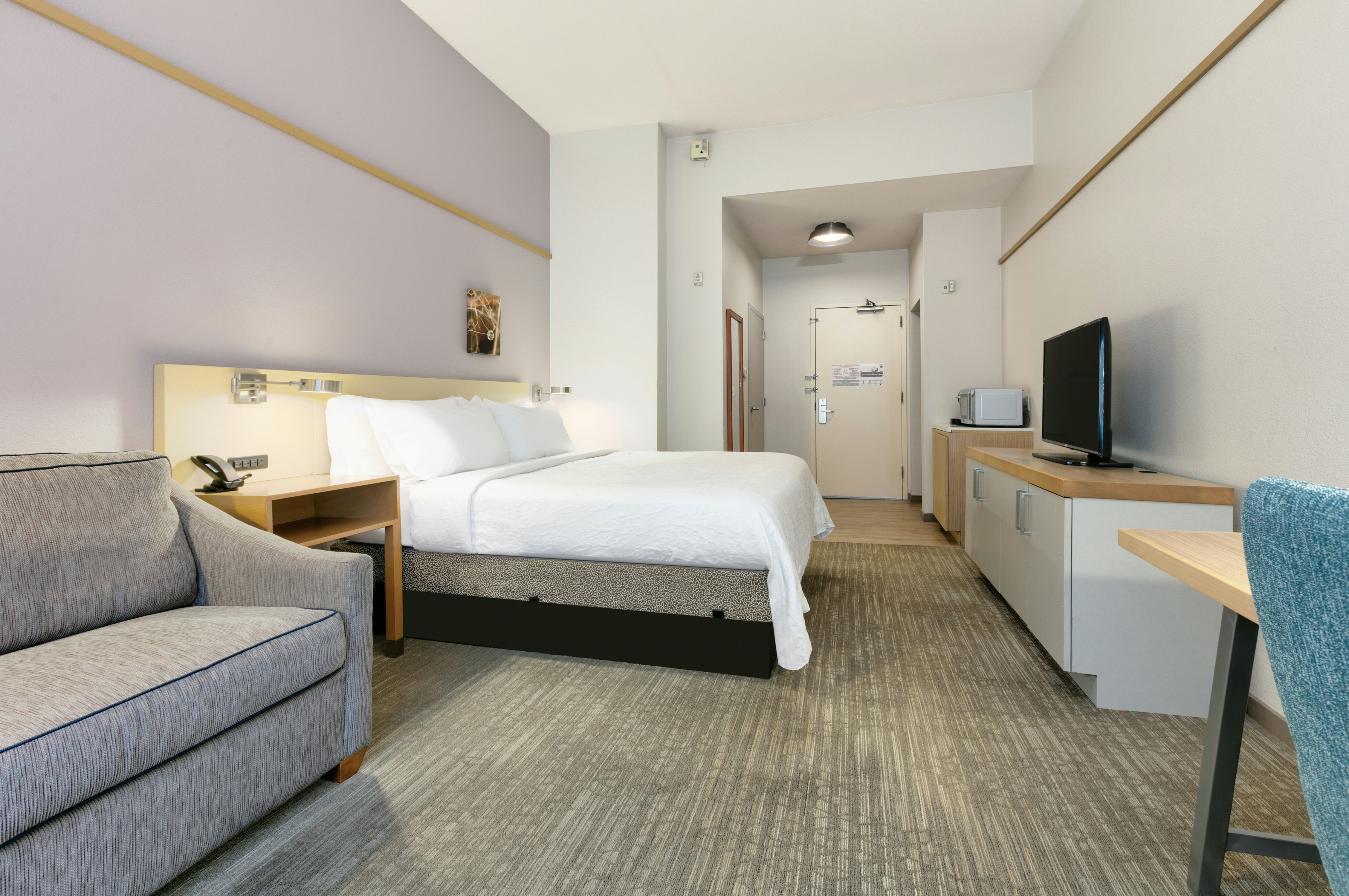 Room, King Bed, Bathtub, Accessible